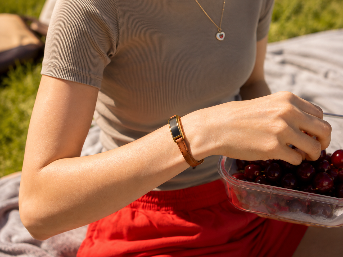 Chargerless Ray worn in everyday life